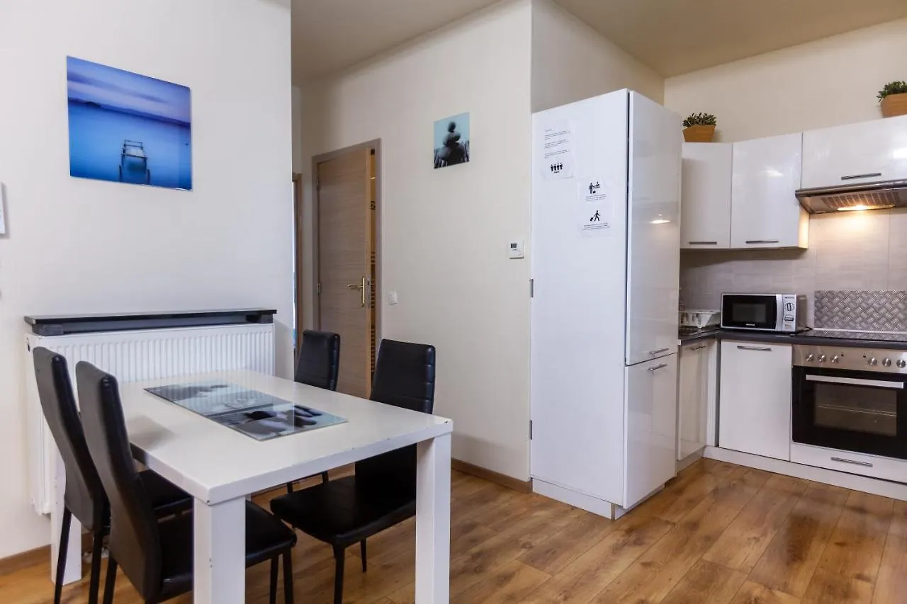 Atw Apartments Anversa