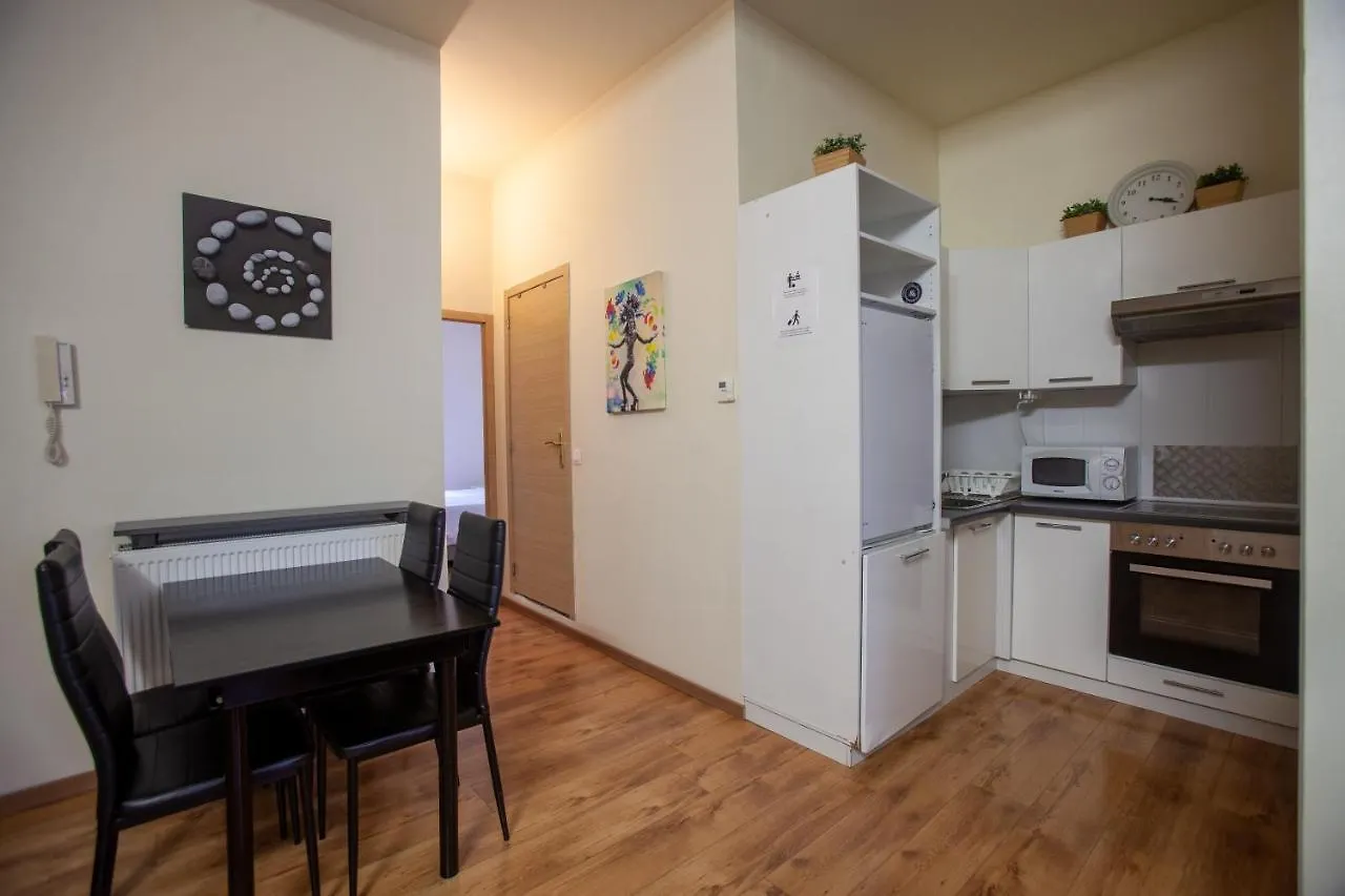 Atw Apartments Anversa